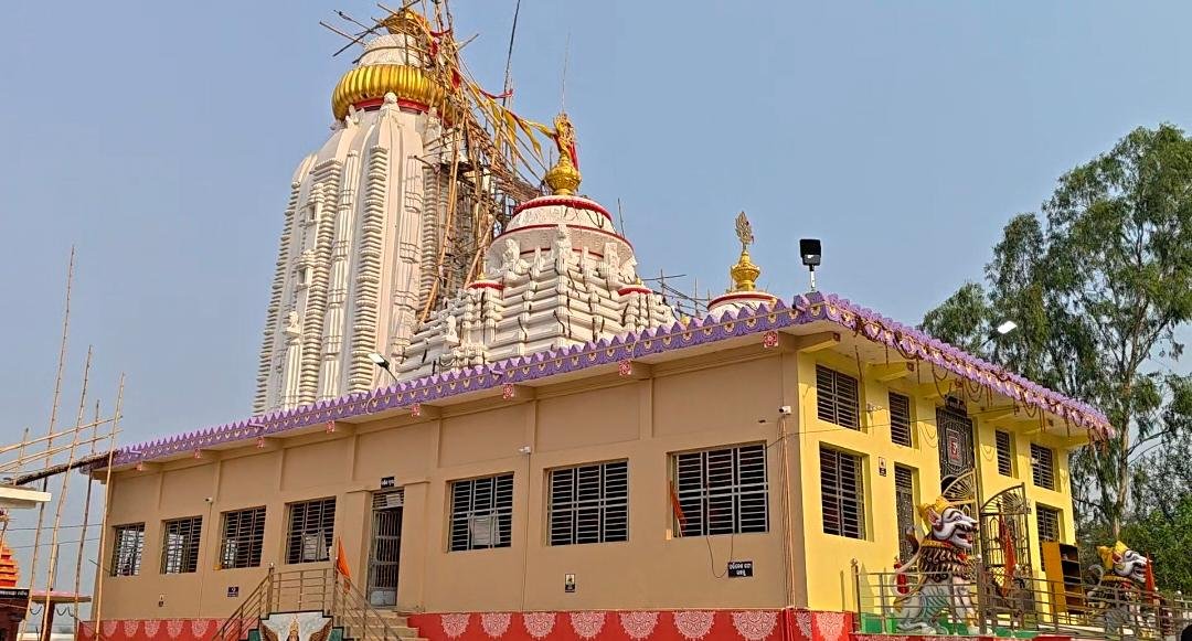 କୁମୁଲି ଜଗନ୍ନାଥ ମନ୍ଦିର ରେ ତାଲା ଭାଙ୍ଗି ଲକ୍ଷ୍ୟଧିକ ଟଙ୍କା ର ସୁନା ଅଳଙ୍କାର ସହ ନଗଦ ଟଙ୍କା ଲୁଟ।